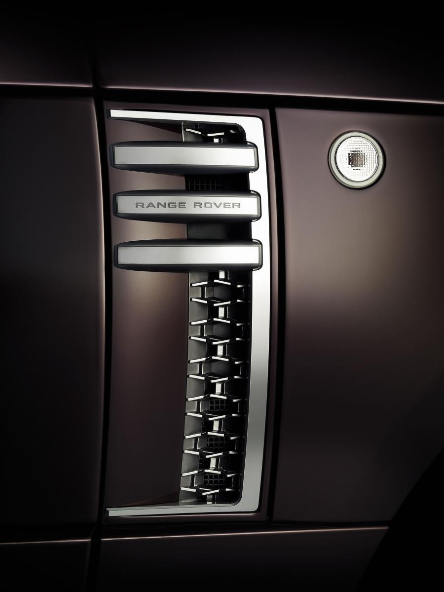  Land Rover Range Rover Autobiography Ultimate Edition 2011 года  (фото 6 из 8)